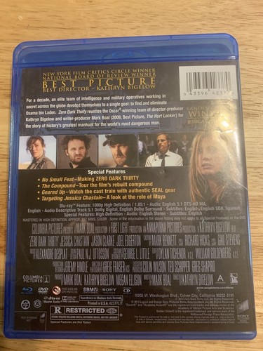 Zero Dark Thirty (Blu-ray/DVD, 2013, 2-Disc Set)Authentic US Release - Picture 2 of 8