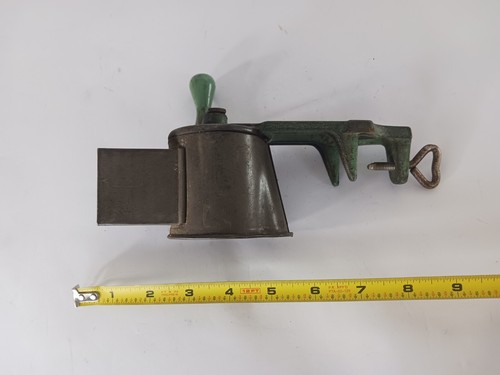 ANTICO MACINACAFFÈ SPEZIE MANOVELLA LORENA METALLO MACINA SPEZIE MULINO NY TOOLS USA - Foto 12 di 12