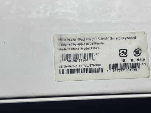 Authentic Apple A1829 MX3L2LLA iPad Pro 10.5" Smart Keyboard 7 8th 9th, Air 3rd - Picture 3 of 7