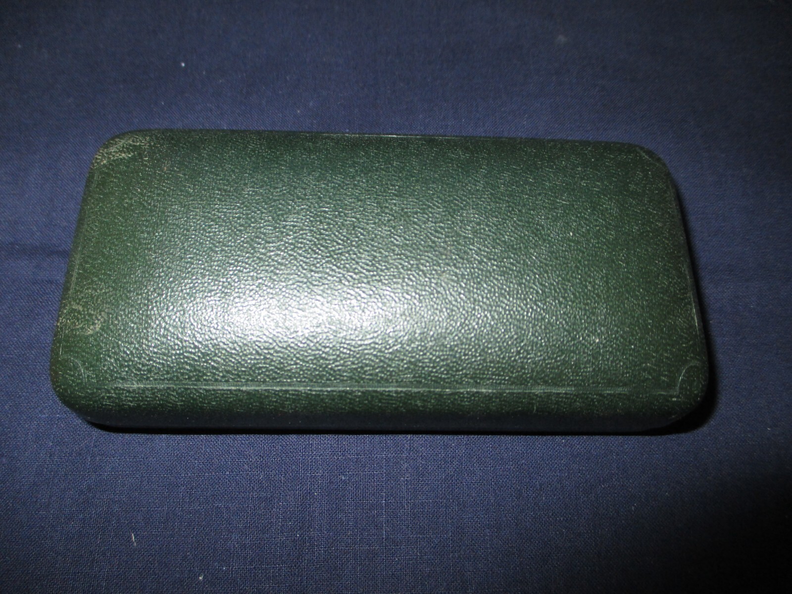 1920-1930 BSA Eagle Scout Medal & Presentation Box ~ Mint Condition - Picture 6 of 9