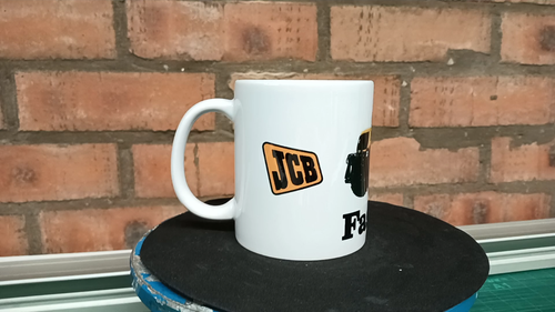 JCB FASTRAC large MUG 11OZ.SENT IN SMASH PROOF BOX. - Video 1 of 1