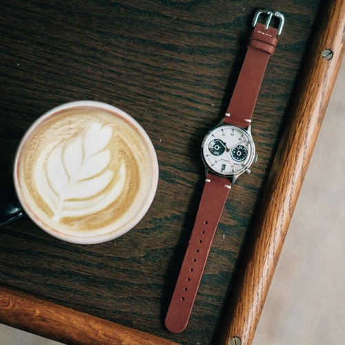 Tacs SOODA TS2302B Solar Panda Brown White Battery Indicator Watch - Picture 11 of 13