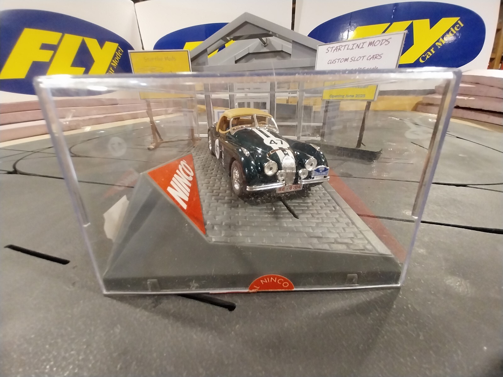 Picture 3 of 11