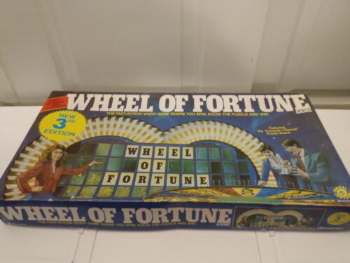 4 Vintage Board Game Shows Wheel of Fortune 3E, Family Feud 2E, Jeopardy 11E/14E - Picture 3 of 24