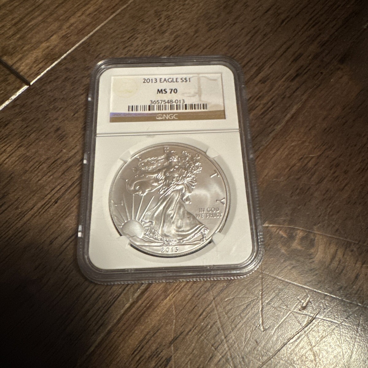 NGC鑑定済み 最高評価　MS70　2011年 アメリカ イーグル銀貨 1oz アメリカ 2011年 イーグル 1ドル銀貨 NGC MS70 EARLY RELEASES