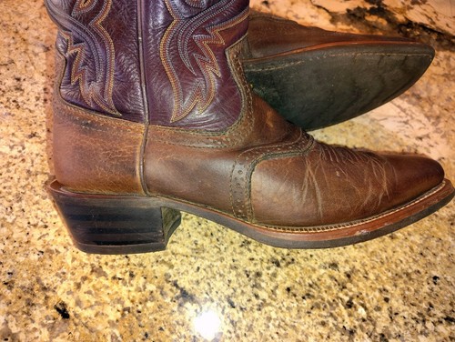Stivali da cowboy Buckaroo Ariat in pelle di vitello marrone usati in ottime condizioni - taglia USA 12 D (uomo) - Foto 6 di 13
