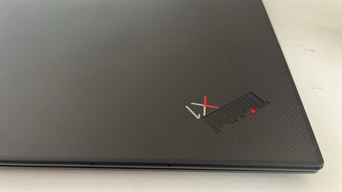 Lenovo ThinkPad X1 Carbon Core i7-10510U 10th Gen 16GB/ 1TB 5G Win 11 3840x2160 - Picture 9 of 11