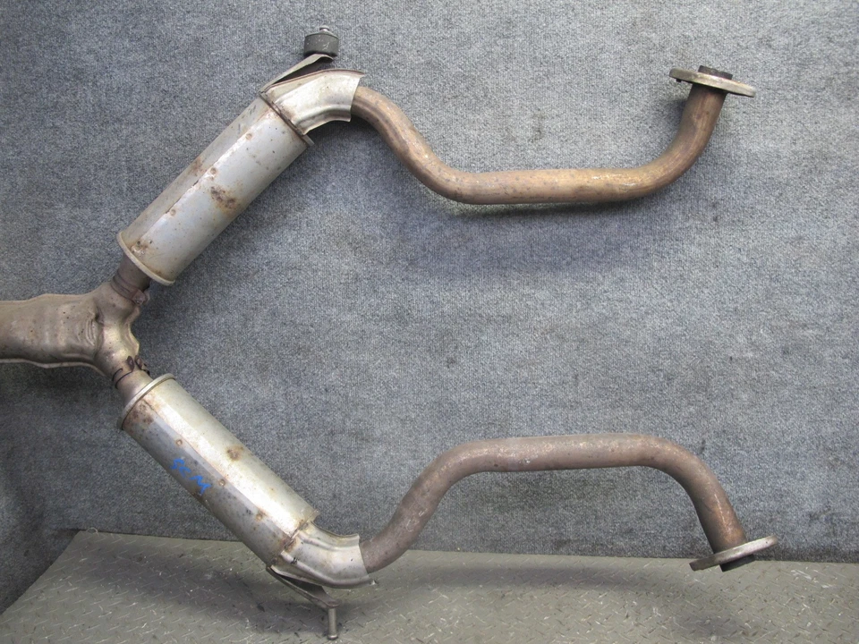 92-97 LEXUS UZZ30L SC400 REAR EXHAUST PIPE RESONATOR OEM - Image 4 of 4