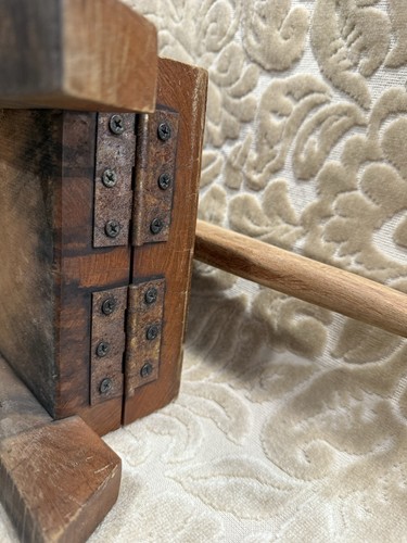 Vintage Primitive Wood Tortilla Press with Beautiful Inlaid Wood Pattern. - Picture 4 of 15