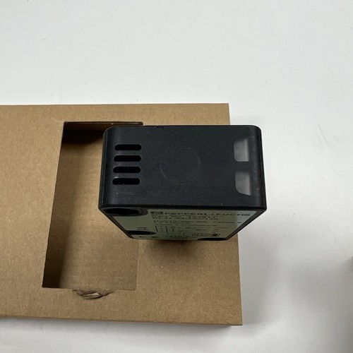 Pepperl+Fuchs RL31-54/73C/136 183811 Photoelectric Sensor 4-Pin M12 X1 NEW - Picture 10 of 16
