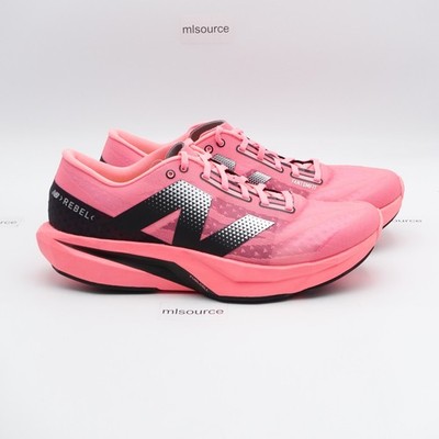 New Balance Men display picture 2