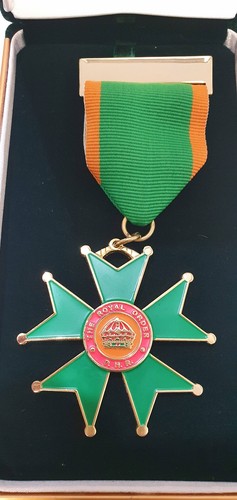 HUTT RIVER PROVINCE:  SCARCE `THE ROYAL ORDER'   MEDAL -CHEAP - Imagen 2 de 2