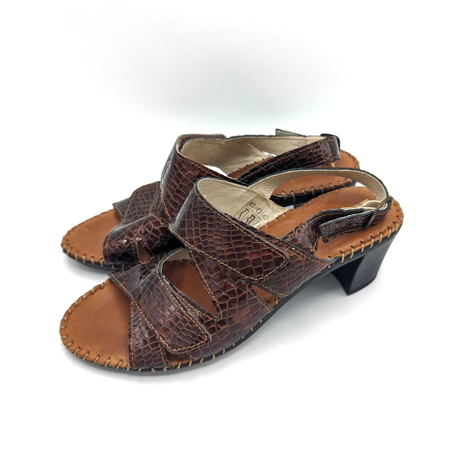 Sandalias La Plume Jen marrón charol piel de cocodrilo en relieve talla 7,5 (38) Foto 4 de 4