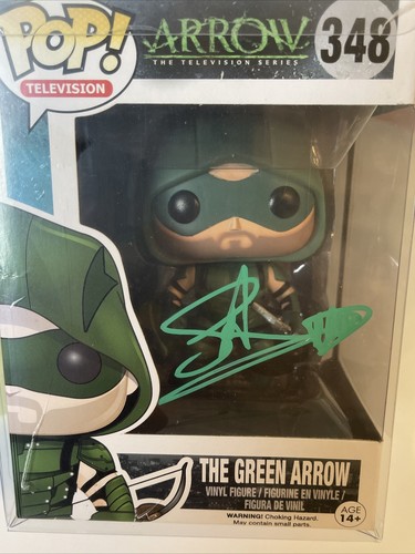 Stephen Amell Arrow signed funko pop #348 - Picture 2 of 9