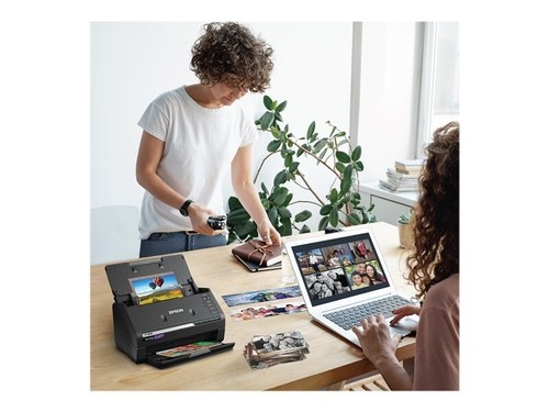 Epson FastFoto FF-680W Photo Scanner - Picture 13 of 16