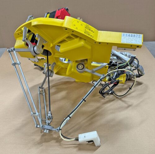 Robot Delta FANUC M-1iA/0.5S con controller R-30iB Mate M-1iA portata 280 mm/0,5 kg - Foto 8 di 18