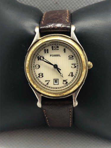 Fossil EC8738 Unisex Braun Leder Analog Beige Zifferblatt Quarz Armbanduhr XR70 - Bild 1 von 9