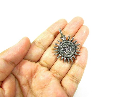 P3188 Étnico DIOS SOL Surya OM Mantra Meditación Yoga Amuleto Sólido COLGANTE Unisex - Imagen 2 de 6