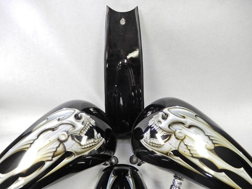 Custom BIOMECH SKULLS Paint Set TANK/FENDERS Harley SOFTAIL EVO/CUSTOM CHOPPER - Picture 4 of 11