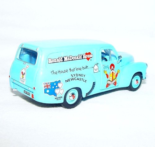 Matchbox MOY 1:43 HOLDEN FJ PANEL VAN RONALD McDONALD Car Code-1 YCH10-M MIB`97! - Picture 5 of 11