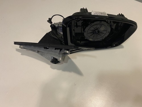 Genuine OEM R/side Mirror BMW G30 5 series 51167485226 ( wires cut to mirror) - Picture 4 of 14