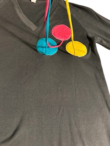 VTG 1980’s black Crewneck Sweatshirt women’s pullover Colorful balloons birthday - Picture 9 of 9