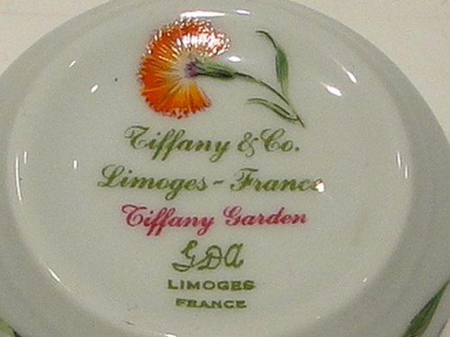 TIFFANY & CO TIFFANY GARDEN ROUND TRINKET RING PORCELAIN LIDDED BOX LIMOGES - Picture 4 of 6