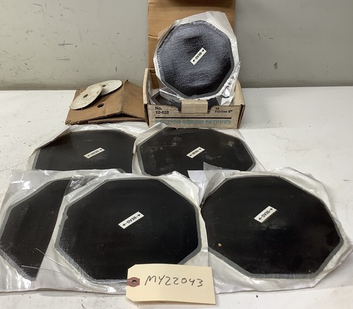 LOT OF MISCELLANEOUS PATCHES FOR INFLATIBLES - Picture 1 of 6