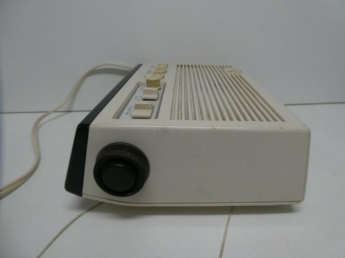 VINTAGE SANYO COMPUTER READ CLOCK RADIO MID CENTURY RADIO ALARM DIGITAL CLOCK - Picture 6 of 9