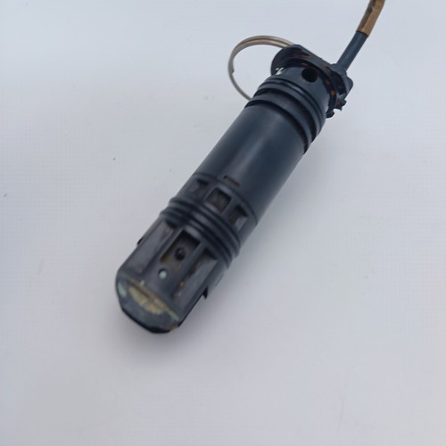 SIMRAD AIRMAR Speed Log Transducer Thru-hull T911 ST650 S650 31-277-10 - Picture 9 of 9