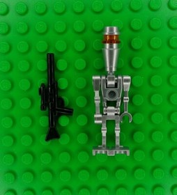 LEGO STAR WARS ASSASSIN DROID SILVER MINIFIGURE sw0229 USED FROM 8015 w/BLASTER