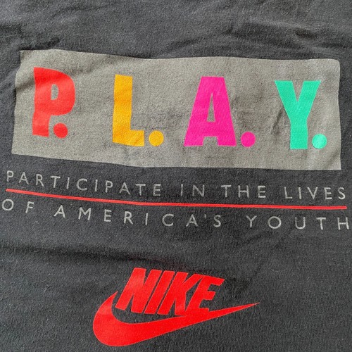 Vintage NIKE T-Shirt GRAU ETIKETT P.L.A.Y. Große USA schwarz 90er America's Youth Sport - Bild 9 von 10