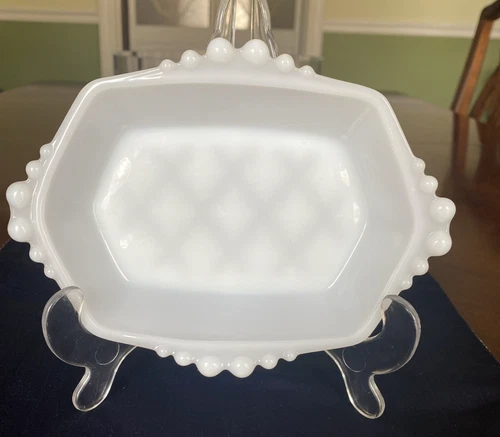 Vintage Anchor Hocking Milk Glass Beaded / Quilted Criss Cross Soap/Trinket Dish