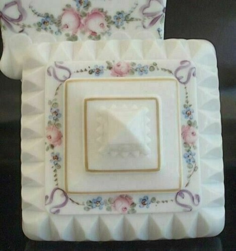 Westmoreland Glass 10" Roses & Bows Wedding Bowl WB-2 - Picture 2 of 5