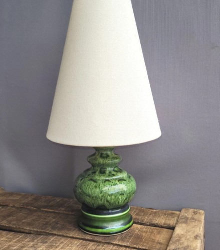 Mid Century Ceramic Table Lamp Green Dripware Conical Lampshade West German - Foto 3 di 8