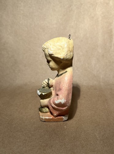 Vintage Plaster Child (Jesus?) w/Bread and Holy Water Figurine/Ornament, 3.25” - Bild 5 von 12