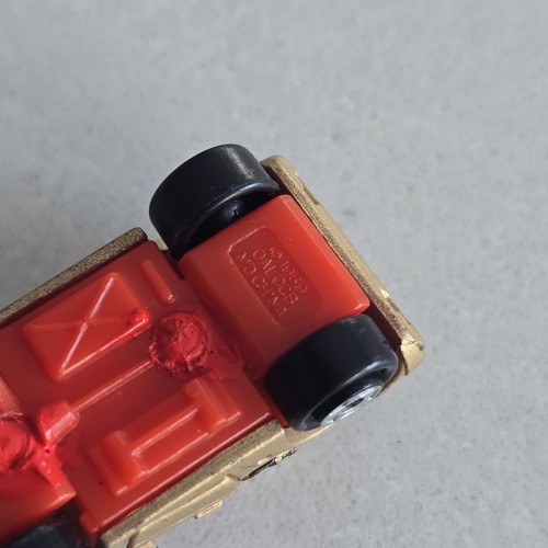 1989 Galoob Micro Machines Deluxe Collection Ferrari Mondial Gold European Cars - Picture 8 of 8