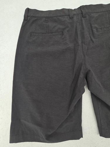 Travis Mathew Shorts Mens 34 Black Casual Flat Front Golf Golfer Outdoor - Picture 8 of 14