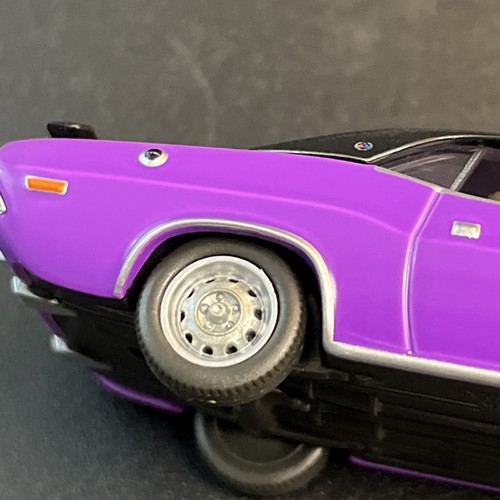 2022 Hallmark 1970 Dodge Challenger R/T-SE Ornament #32 Classic American Car - Bild 9 von 15