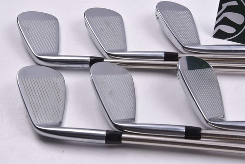 Cobra King CB/MB Combo Irons / 5-PW / Regular Flex Black Gold Shafts - Picture 3 of 7