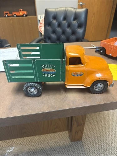 Tonka 1950's Utility Stake Truck - Very Good Shape - Nice Original Piece!!