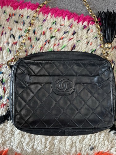 Vintage Chanel Camera Bag In Black Leather - Picture 8 of 8