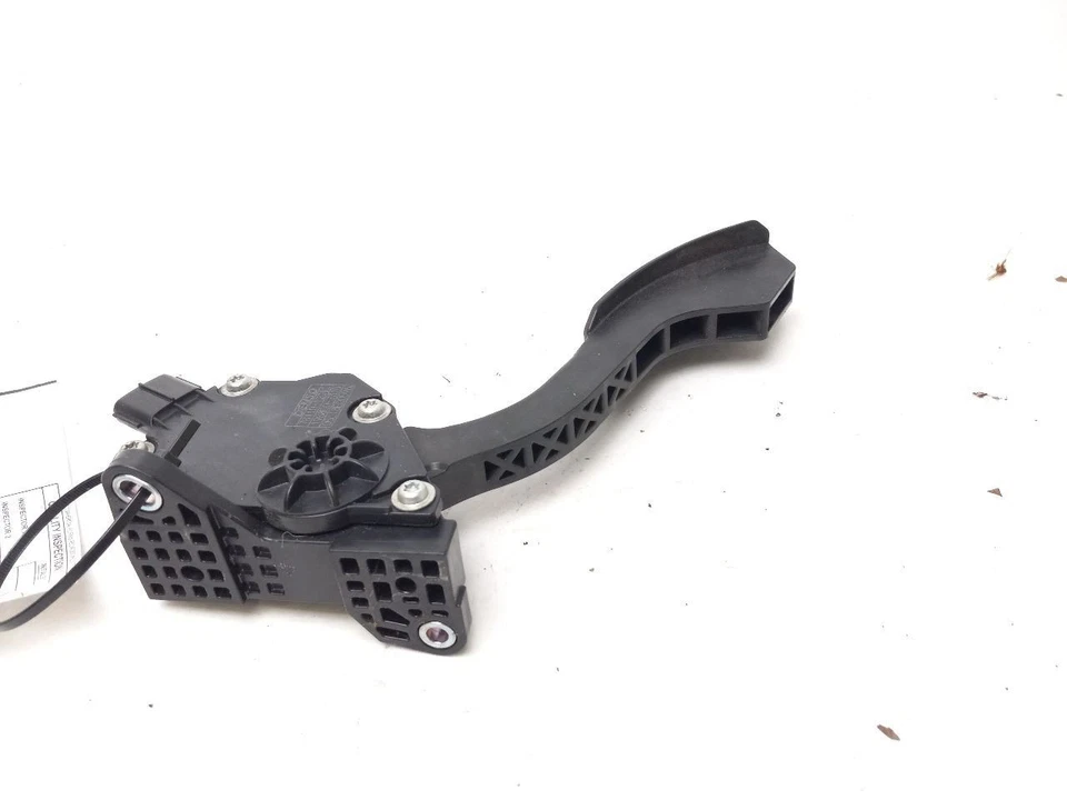 丰田 PRIUS 2010 气垫踏板 — 第 4/4 张图片