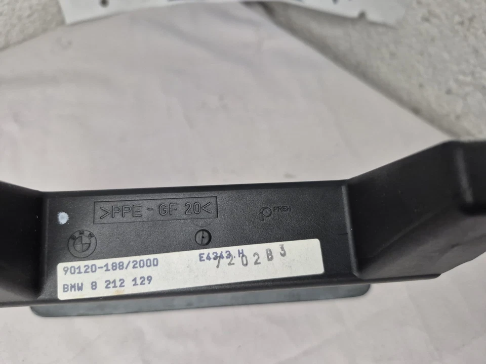 ⭐ Portavasos Doble Asiento Trasero BMW 95-01 E38 740il 750iL Negro FUNCIONA One Touch ⭐ Foto 2 de 4