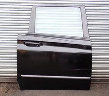 SSANGYONG MUSSO 2017 COMPLETE REAR RIGHT DRIVER SIDE DOOR IN BLACK