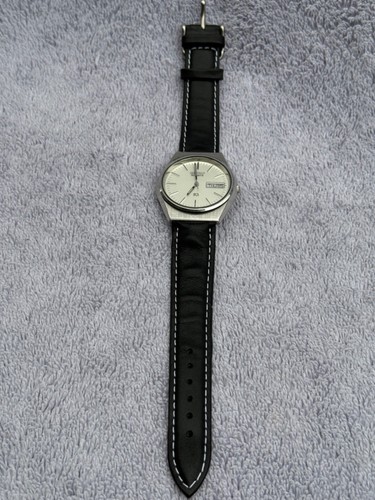 Vintage Seiko Men 8123-7049 Date Silver Tone 35mm Quartz Watch - Picture 3 of 10