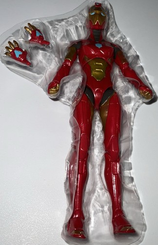 Marvel Legends IRONHEART RIRI WILLIAMS 6" Action Figure Ursa Major Series - Picture 4 of 8
