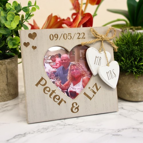 Regalo personalizado grabado del día de la boda foto de madera para el señor y la señora pareja - Imagen 7 de 8
