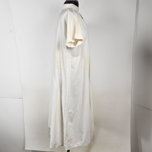 Vestido camisón blanco vintage para niño - Imagen 10 de 11
