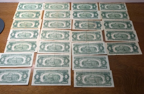 Lot of 26 x $2 Red Seal United State Notes - Picture 15 of 23